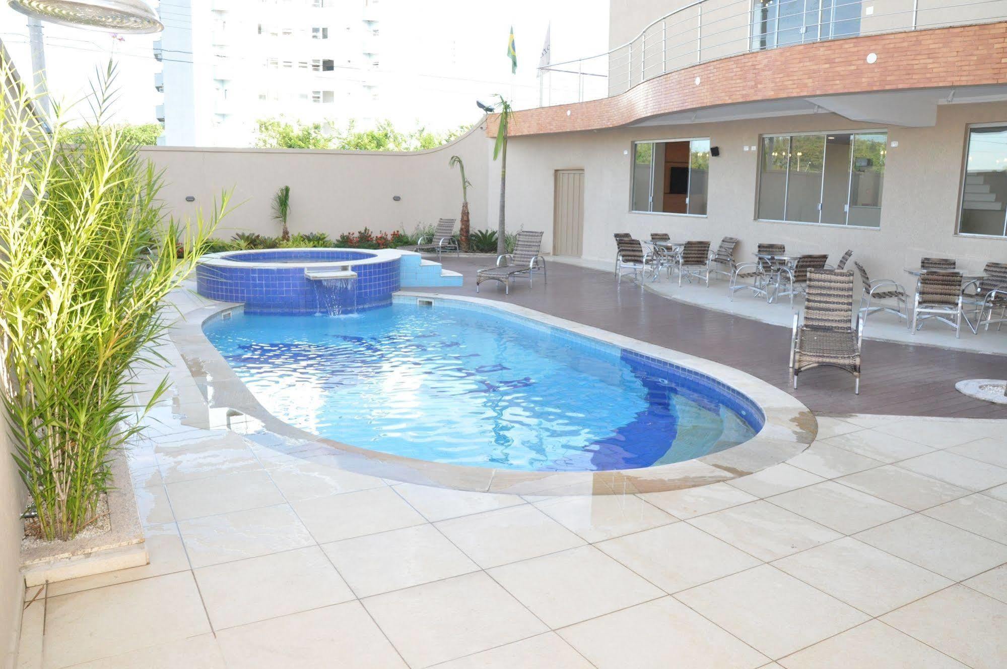 Lotus Hotel - A 6 Km Do Santuario De Aparecida-Sp Guaratinguetá المظهر الخارجي الصورة