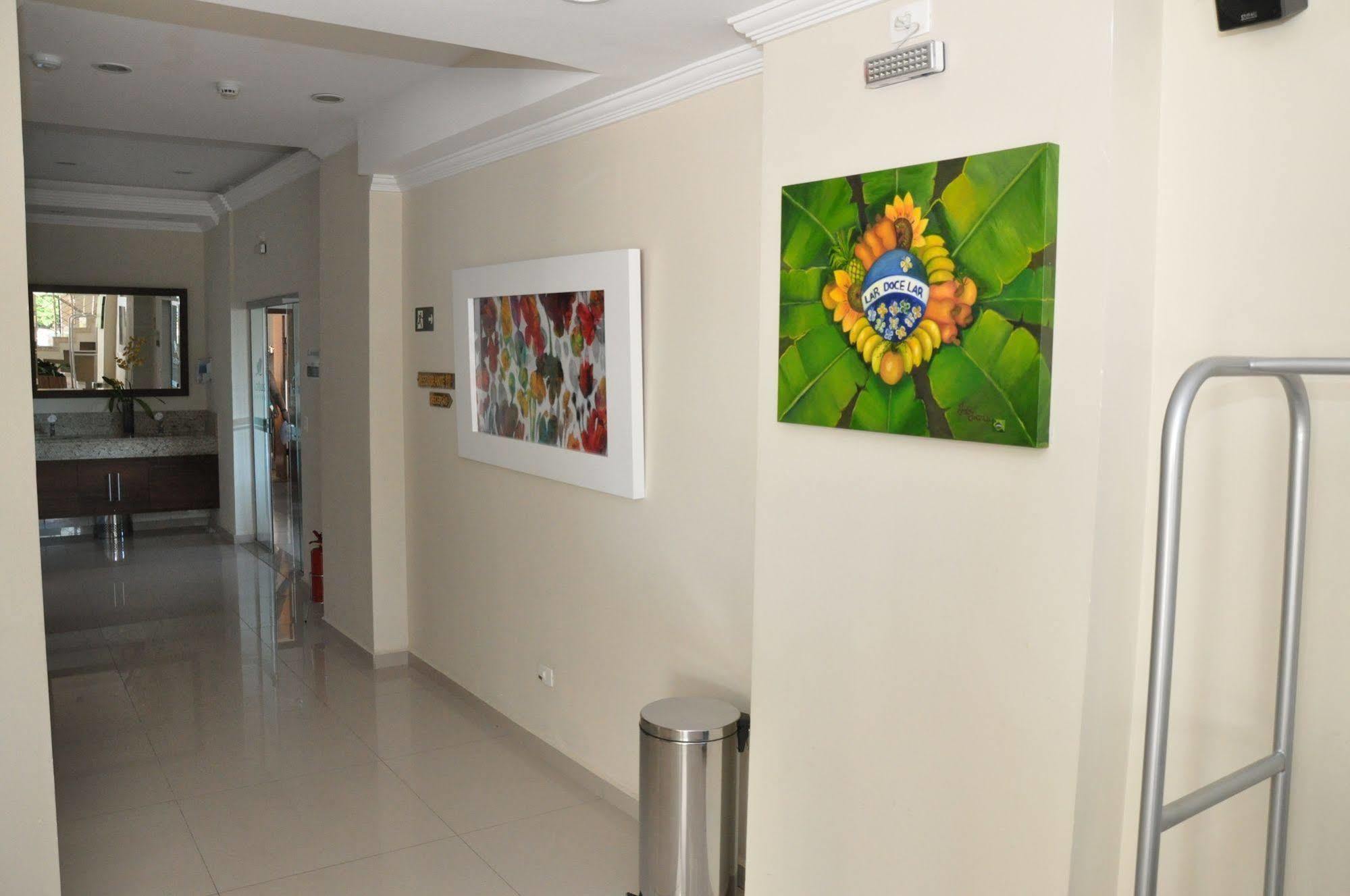 Lotus Hotel - A 6 Km Do Santuario De Aparecida-Sp Guaratinguetá المظهر الخارجي الصورة